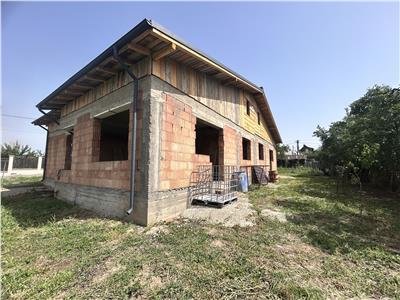 Royal Imobiliare Vanzare Vila Duplex Zona Paulesti