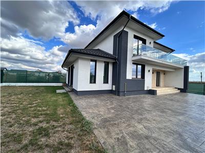 Royal Imobiliare   Vanzare vila zona Paulesti