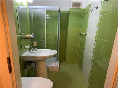 Royal Imobiliare   Vanzare apartament 4 camere zona Republicii