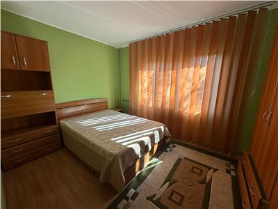 Royal Imobiliare   Inchiriere apartament zona Malu Rosu