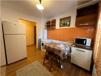 Royal Imobiliare   Inchiriere apartament zona Malu Rosu