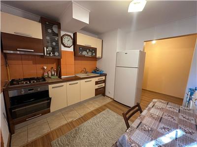 Royal Imobiliare   Inchiriere apartament zona Malu Rosu