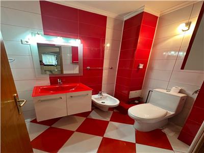 Royal Imobiliare    Inchiriere Apartament zona Malu Rosu