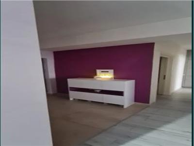 Royal Imobiliare   Vanzare Apartament zona 9 Mai