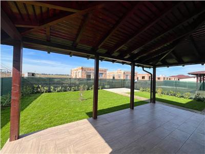 Royal Imobiliare   Inchiriere Vila zona Paulesti