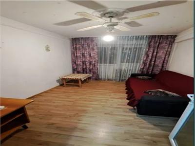 Royal Imobiliare   Vanzare Apartament zona B dul Bucuresti