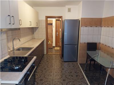 Royal Imobiliare   Vanzare Apartament zona Ultracentrala