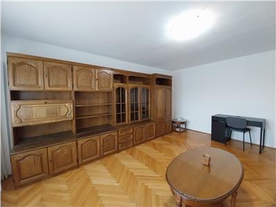 Royal Imobiliare   Vanzare Apartament zona Ultracentrala