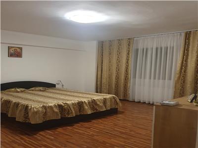 Royal Imobiliare   Vanzare apartament 3 camere zona 9 Mai