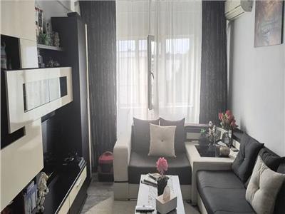 Royal Imobiliare    Vanzare Apartament zona Paltinis