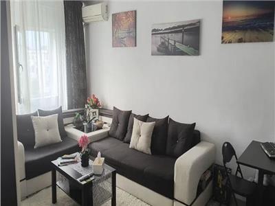 Royal Imobiliare    Vanzare Apartament zona Paltinis