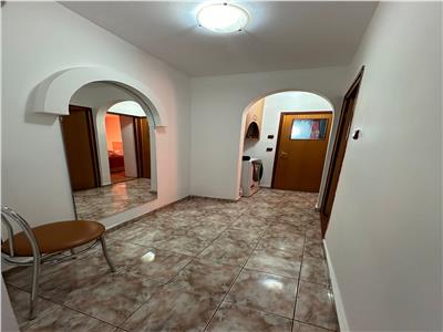 Royal Imobiliare Vanzare Apartament 3 camere zona Ienachita Vacarescu