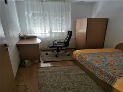 Royal Imobiliare   Inchiriere apartament zona Malu Rosu