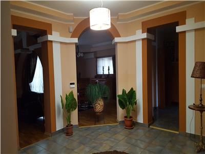 Royal Imobiliare   Inchiriere Vila zona Republicii