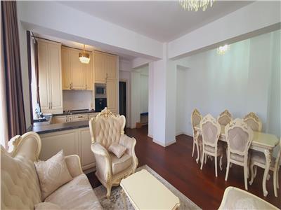 Royal Imobiliare Vanzare Apartament 4 Camere Zona Ultracentrala