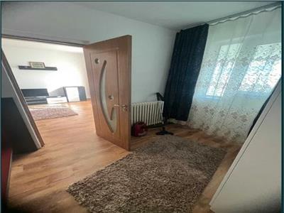 Royal Imobiliare Vanzare Apartament 2 Camere Zona Malu Rosu