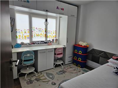 Royal Imobiliare Vanzare Apartament 4 Camere Zona Piata Mihai Viteazu