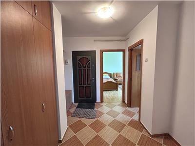 Royal Imobiliare   Vanzare Apartament zona Mihai Bravu