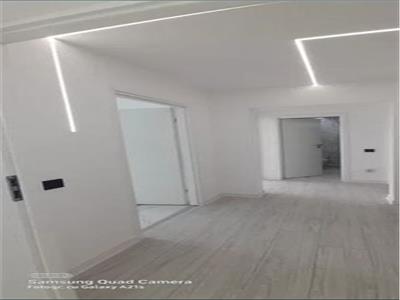 Royal Imobiliare  Vanzare apartament 2 camere, zona Cantacuzino