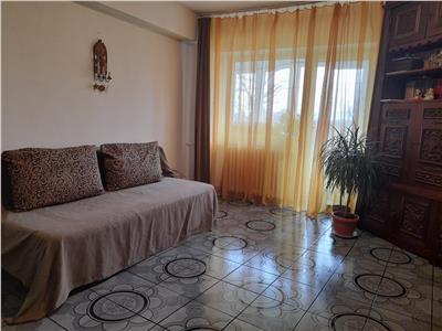 Royal Imobiliare   Vanzare apartament 3 camere, zona Mihai Bravu