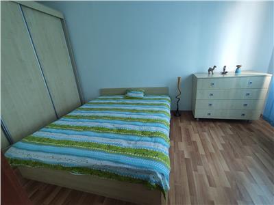 Royal Imobiliare   Vanzare apartament 2 camere, zona Malu Rosu