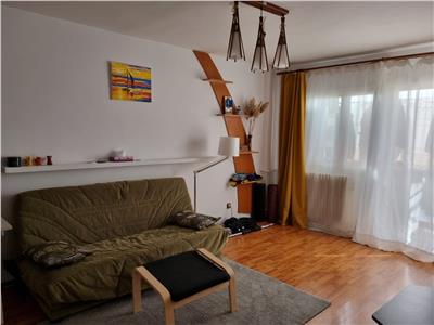 Royal Imobiliare  Vanzare Apartament zona Ultracentrala