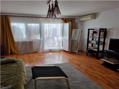 Royal Imobiliare  Vanzare Apartament zona Ultracentrala