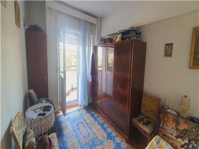 Royal Imobiliare   Vanzare apartament 2 camere, zona Ultracentral