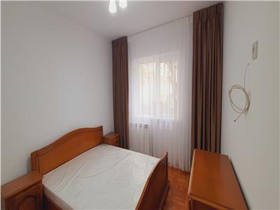 Royal Imobiliare   Vanzare apartament 3 camere zona Paltinis